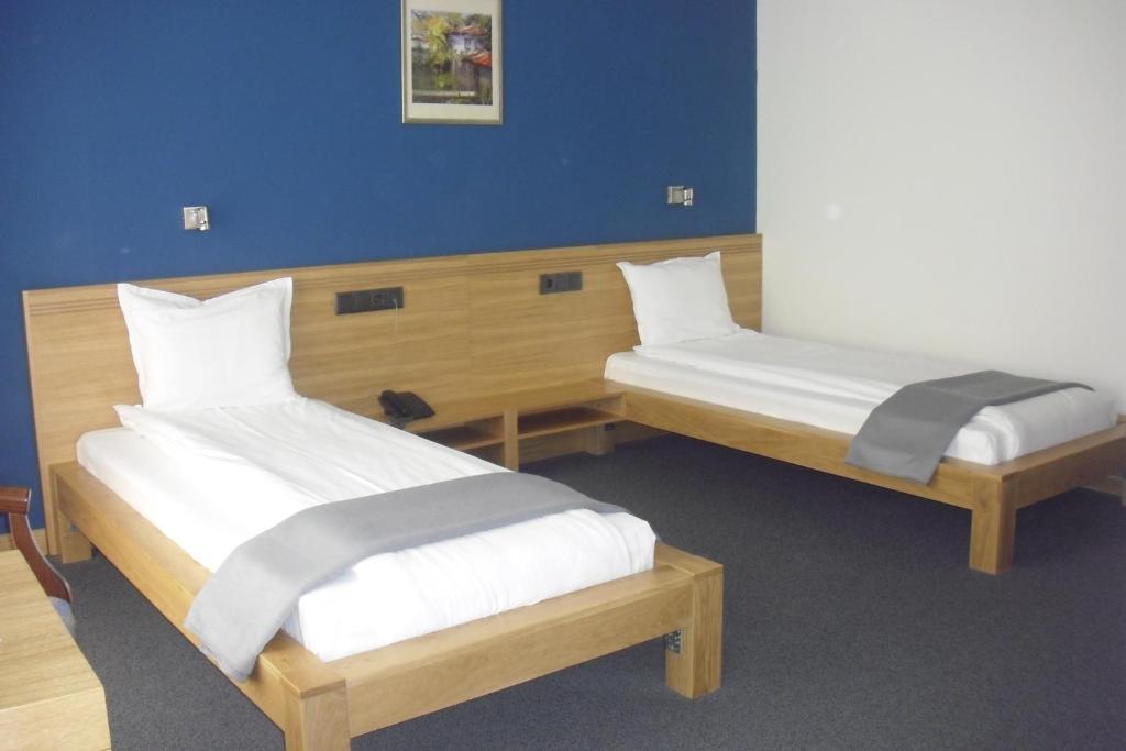 Universal Hotel Dupnitsa Phòng bức ảnh